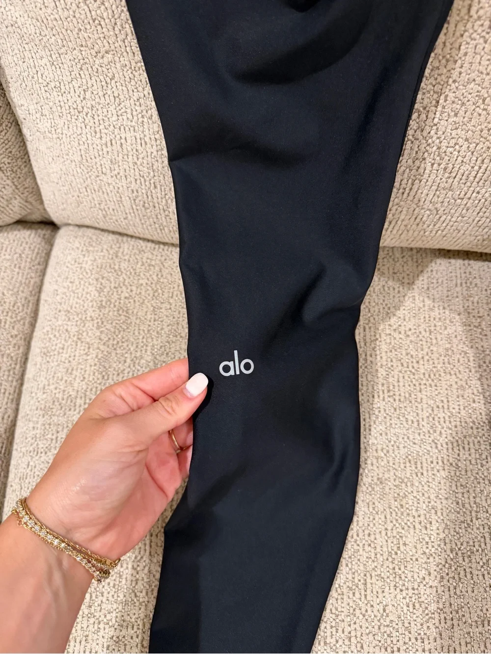ALO Yoga Black High-Rise airlift Leggings